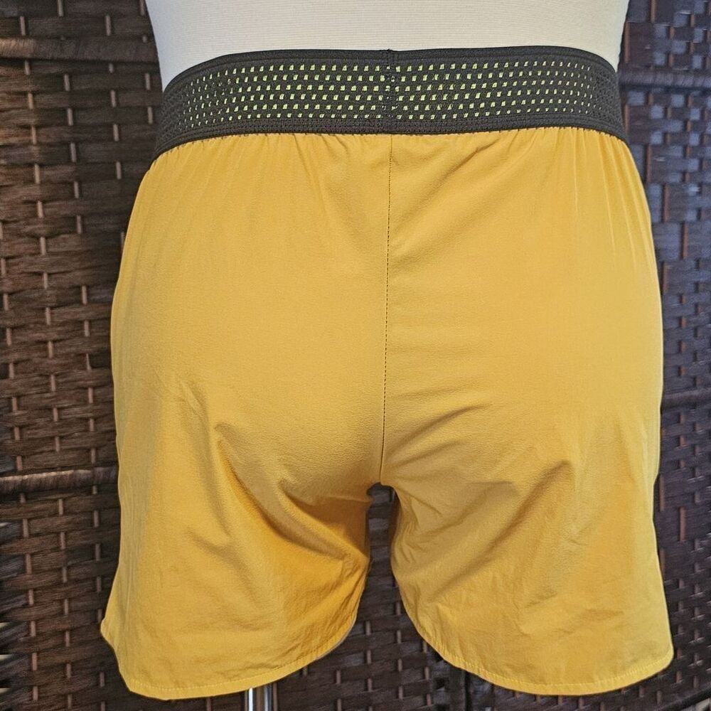 Men's Shorts, Yellow, Size L - Picture 3 of 3